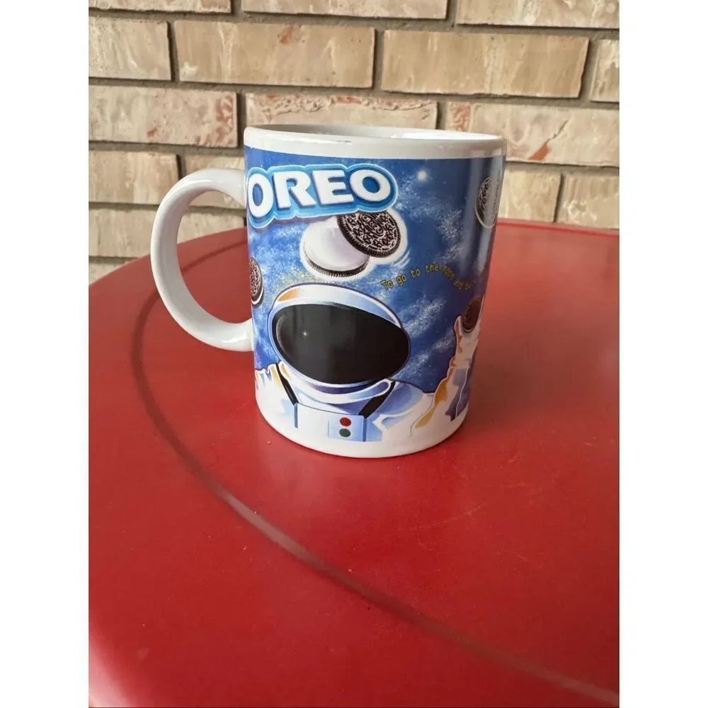 Oreo Astronaut coffee cup ceramic white blue Kraft cookie